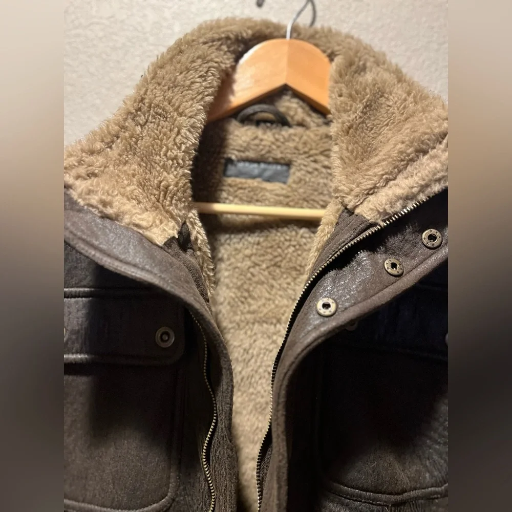 Rogue State Men's Brown Faux Fur Bomber Flight Jacket Large - Picture 2 of 11